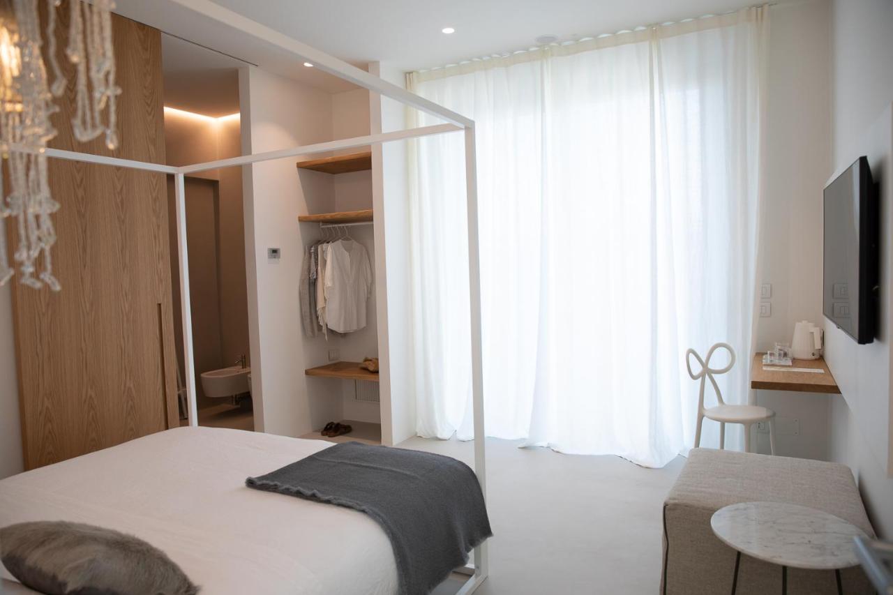 Cinziahome Boutique B&B Лидо-ди-Фермо Экстерьер фото